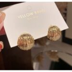 Cercei aurii eleganți cu textură reliefată, Naiara®