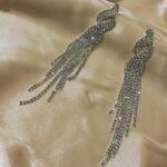 Cercei lungi cu cristale strălucitoare, model elegant și sofisticat, Naiara®