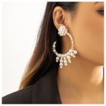 Cercei lungi statement cu perle și cristale – model elegant și sofisticat, Naiara®