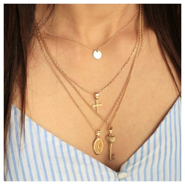 Colier 4 lantisoare cu pandantive simbolice, dimensiuni diferite intre 20-27 cm, Naiara®