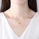 Colier elegant placat cu aur 14K – pandantiv rotativ cu cristale colorate, lungime 40 cm, Naiara®