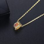 Colier elegant placat cu aur 14K – pandantiv rotativ cu cristale colorate, lungime 40 cm, Naiara®