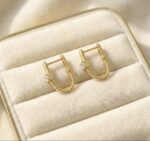 Cercei eleganți placati cu aur 14K, impletiti, cu cristal, Naiara®
