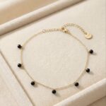 Brățară elegantă din oțel inoxidabil placat cu aur 14K – model minimalist cu mărgele negre, lungime 22 cm, Naiara®