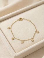 Brățară fină din oțel inoxidabil placat cu aur 14K – model delicat cu steluțe, lungime 17 cm, Naiara®