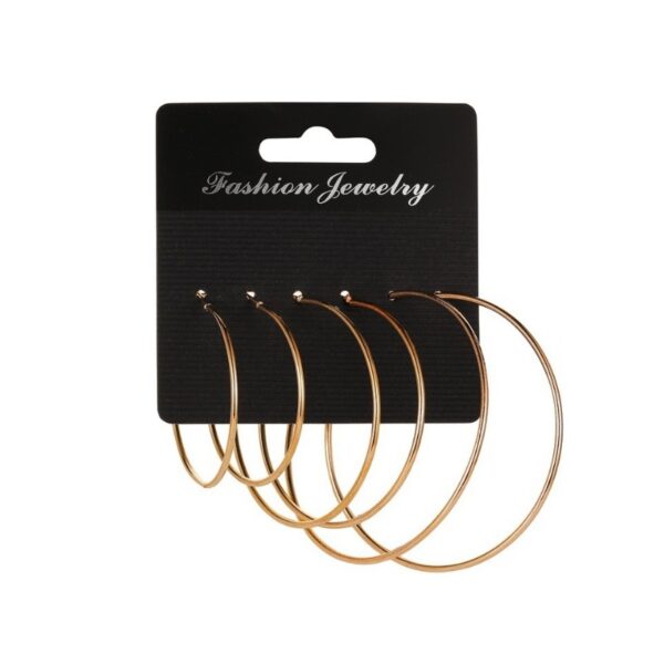 Set 3 perechi de cercei aurii tip hoop, dimensiuni diferite 4, 4.8, 6 cm– design simplu și elegant, Naiara®