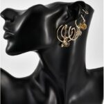 Set 7 cercei aurii tip hoop cu pandantive și pietre strălucitoare, Naiara®