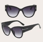 Ochelari de soare polarizați damă – design clasic cu ramă neagră si lentile gradient violet, Noem®