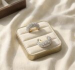 Cercei din otel inoxidabil, placati cu aur 14k, model semiluna cu cristale, Luna, Noem® - imagine 2