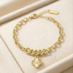 Bratara placata cu aur 14K, cu lant elegant si pandantiv trifoi, Luna, Noem®