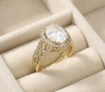 Inel elegant placat cu aur 14K, model Lady D cu piatră centrală și cristale, mărimea 6, Noem® - imagine 2
