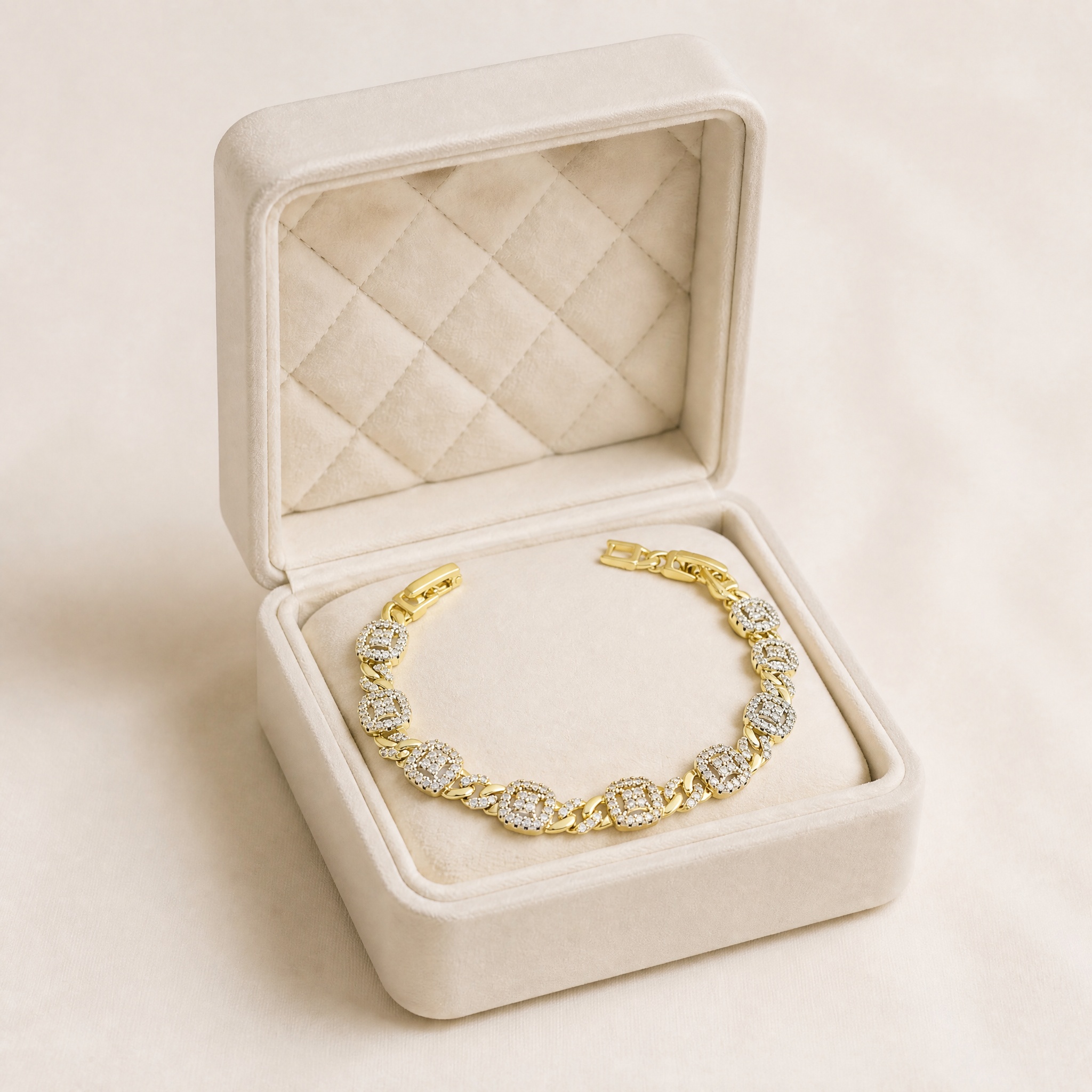 b42_cuban_decorat_2 Brățară damă placată cu aur 14K, 16,5-18,5 cm, 8 mm, model Luxury cu cristale pătrate, Noem® - imagine 1