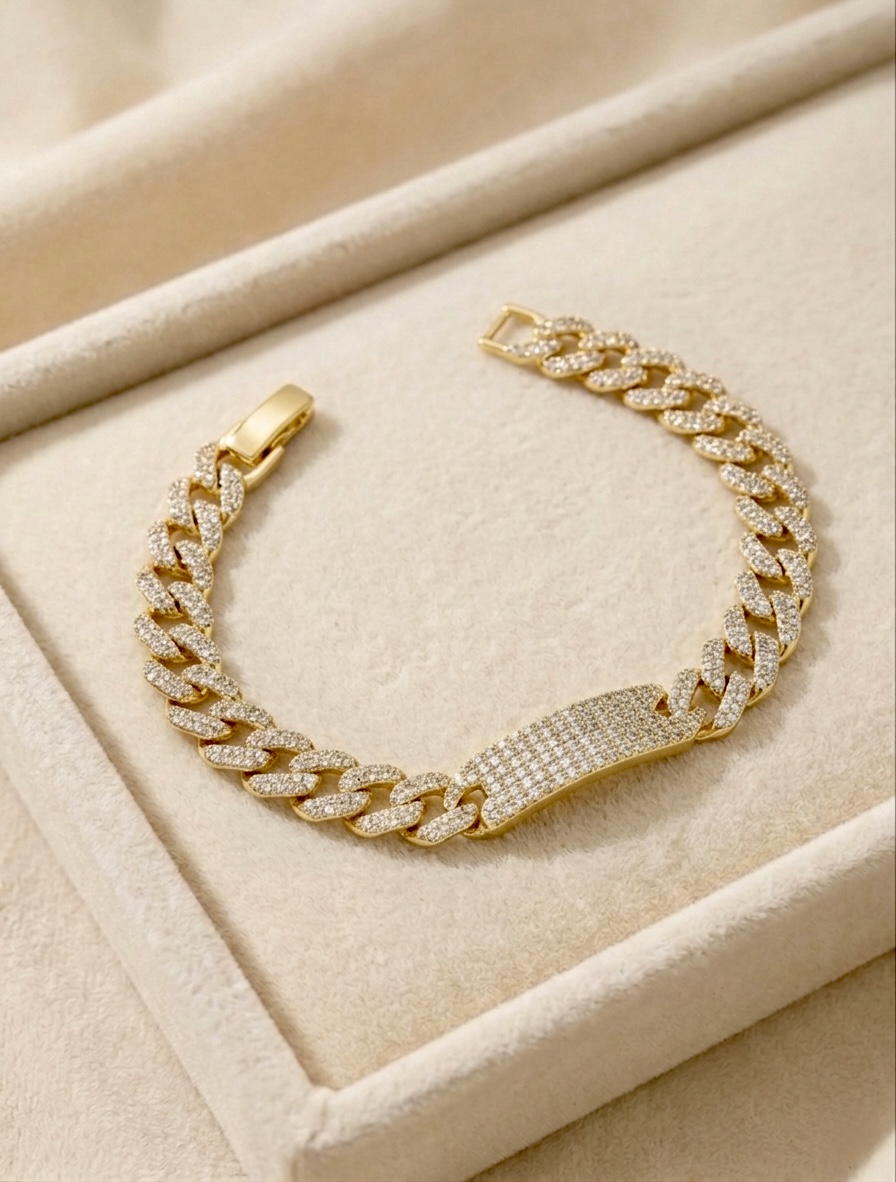 IMG_0751 Brățară luxury placată cu aur 14K, 17.5 cm, model royal cu cristale, Noem® - imagine 1
