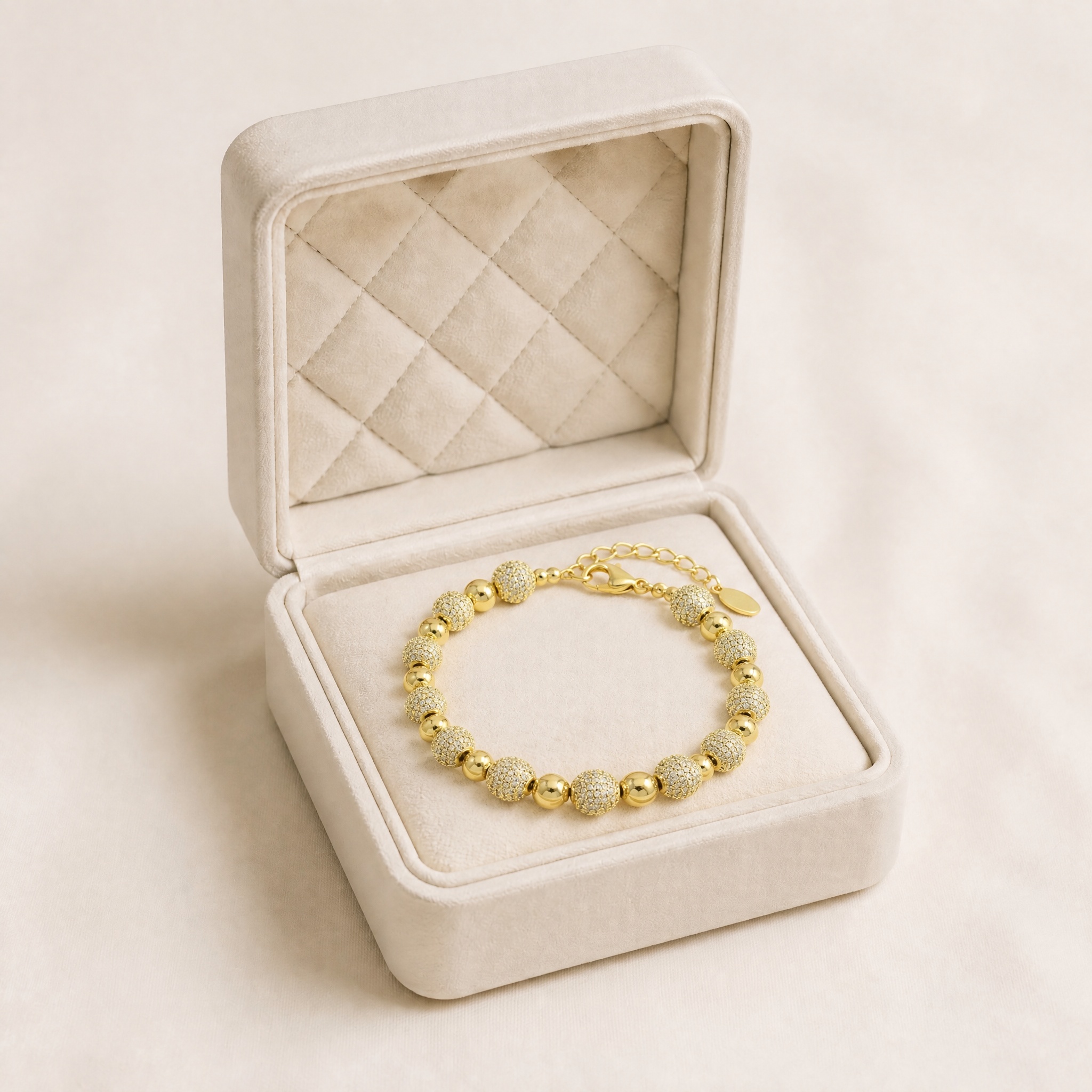 b14_floral_aur_2 Brățară luxury placată cu aur 14K, 18+5 cm, model regal cu sfere lucioase și globuri cu cristale, 8 mm, Noem® - imagine 1