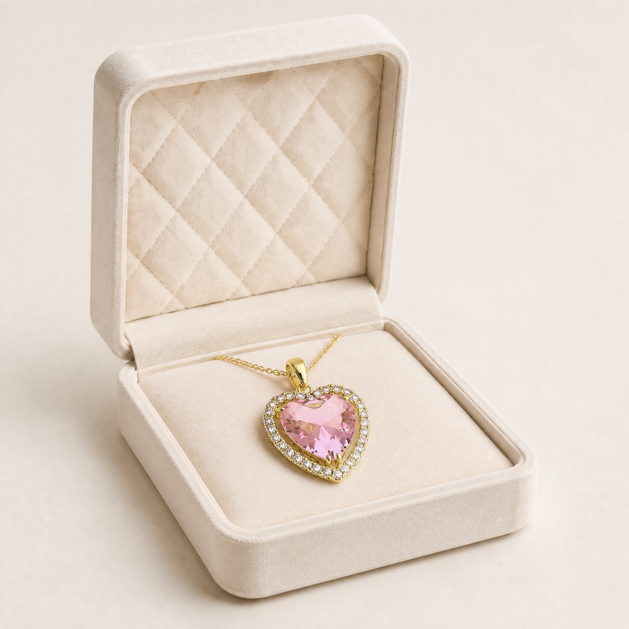 noem_v2_p1_inima_roz_2 Pandantiv placat cu aur de 14K, model elegant în formă de inimă cu cristal central mare roz și contur strălucitor din pietre mici, 32/23 mm, Noem® - imagine 1