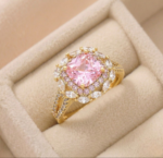 Inel elegant placat cu aur 14K, 13 mm, model cu piatră roz și cristale, mărimea 6, Noem®