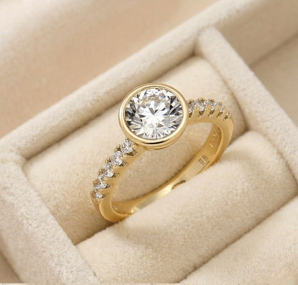 phototune.ai_1781456829 Inel elegant placat cu aur 14K, model cu cristal și zirconii albe, Noem® - imagine 1